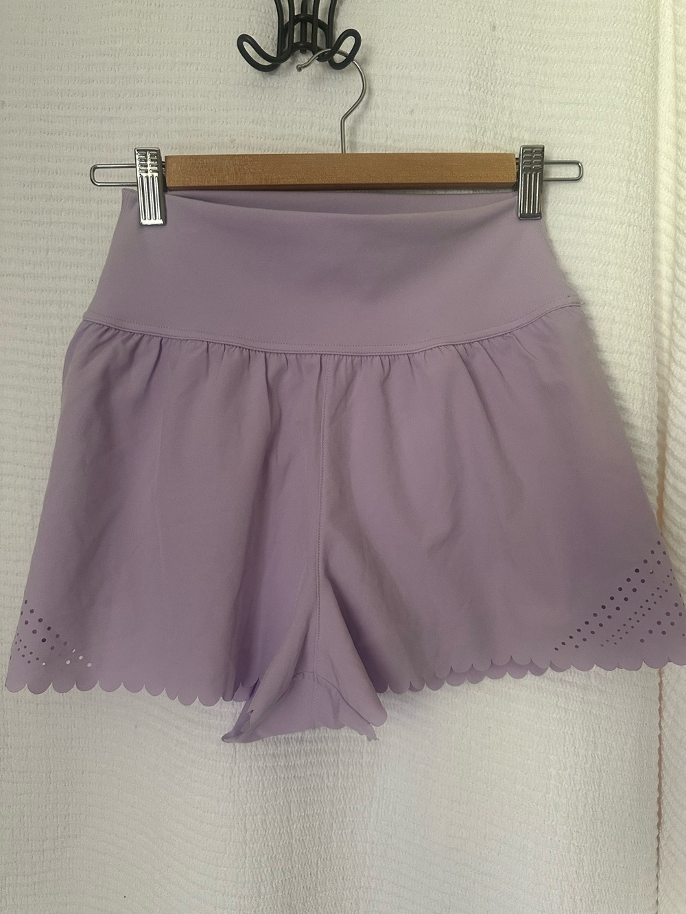 Yogalicious Lavender Scalloped-Hem Women’s Active Skort Shorts